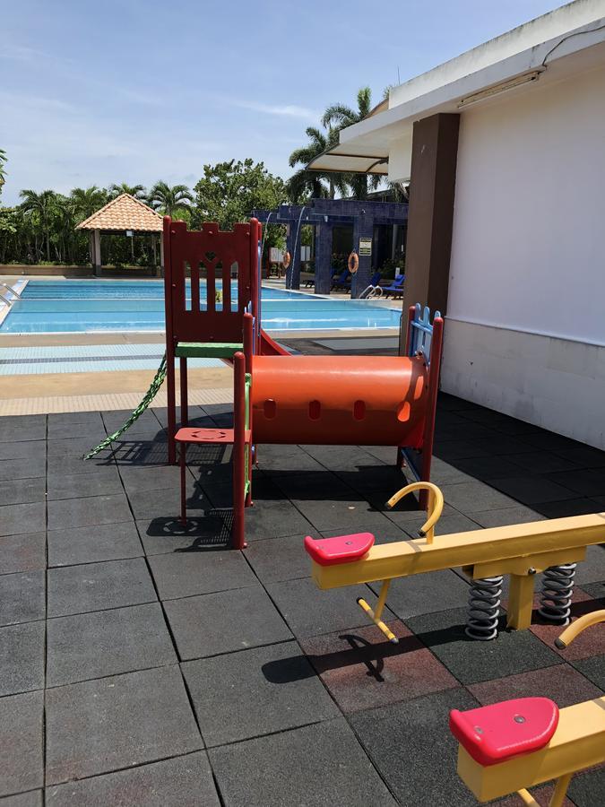 Private Water Chalet פורט דיקסון מראה חיצוני תמונה