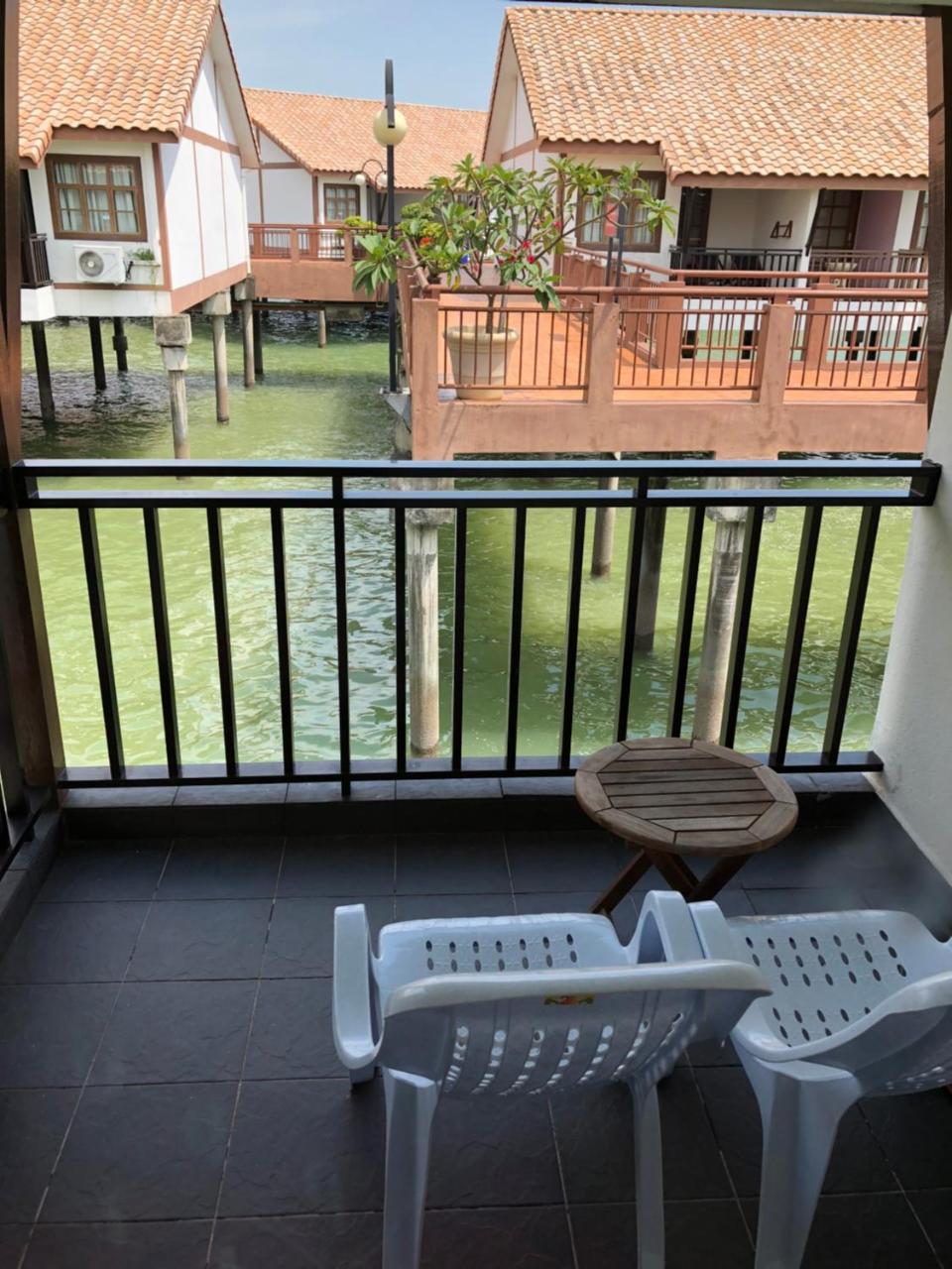 Private Water Chalet פורט דיקסון מראה חיצוני תמונה