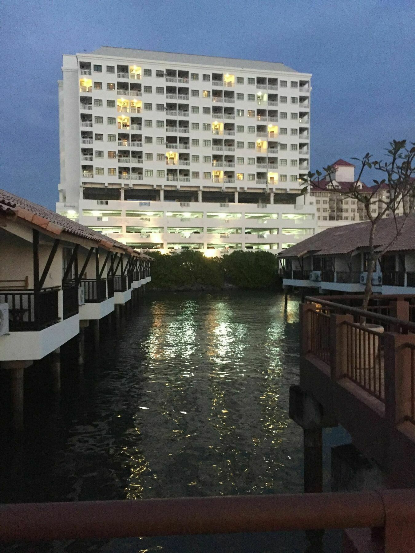 Private Water Chalet פורט דיקסון מראה חיצוני תמונה